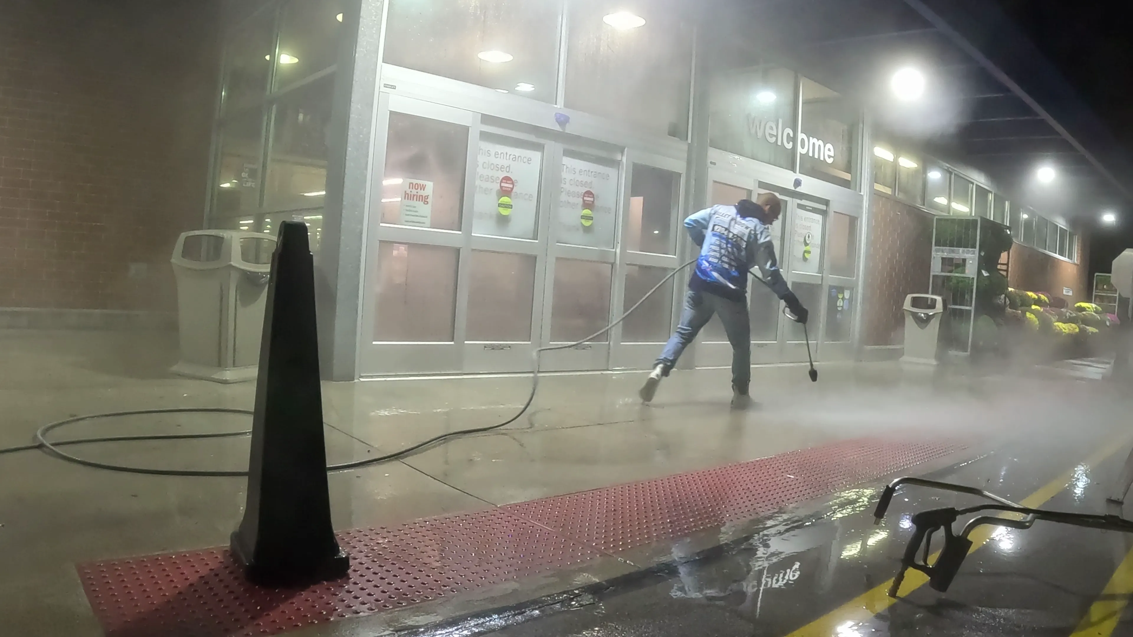 Professional commercial storefront cleaning services by Valley Property Services in Green Bay, WI